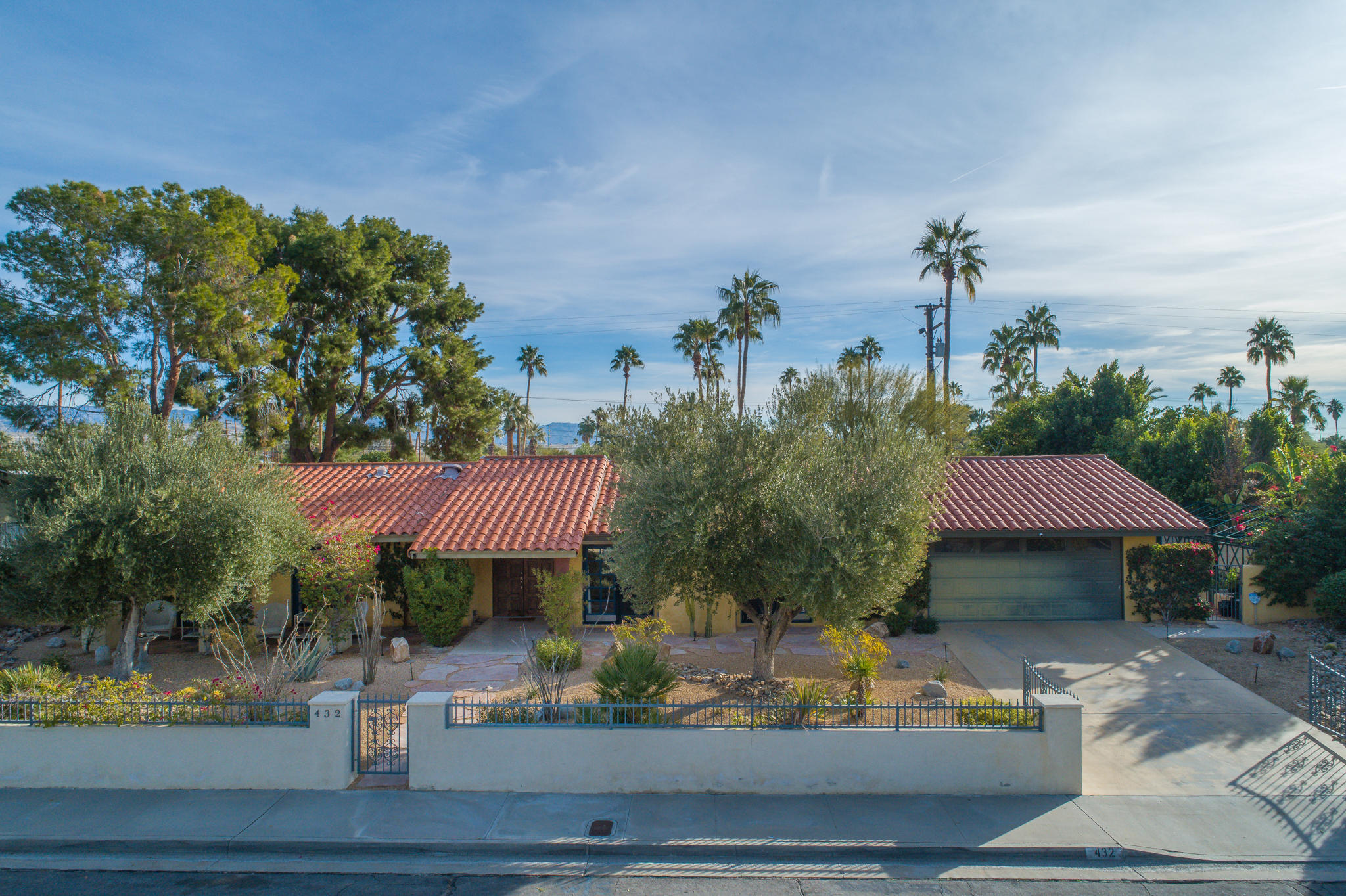 Image Number 1 for 432 N Orchid Tree Lane in Palm Springs