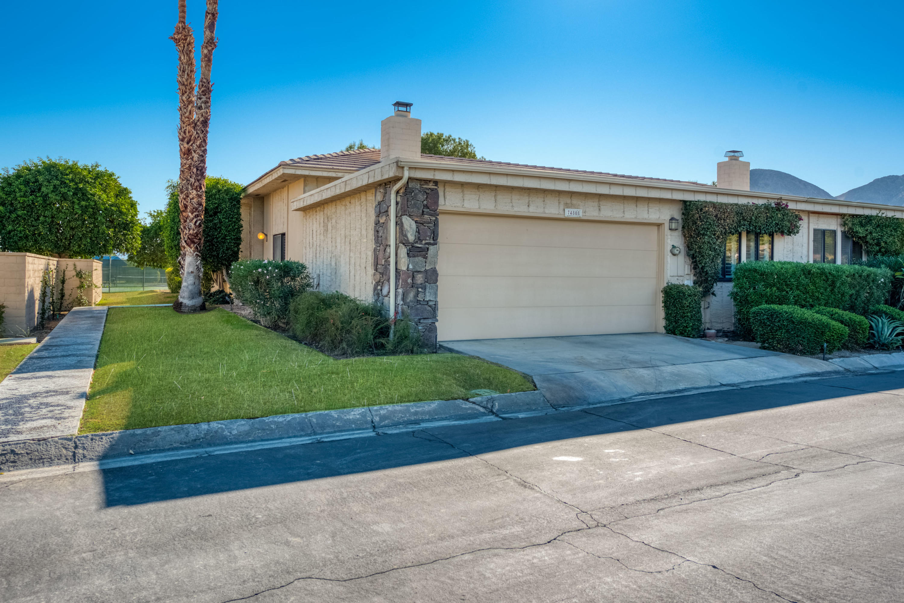 Image Number 1 for 74808 Chateau Circle in Indian Wells
