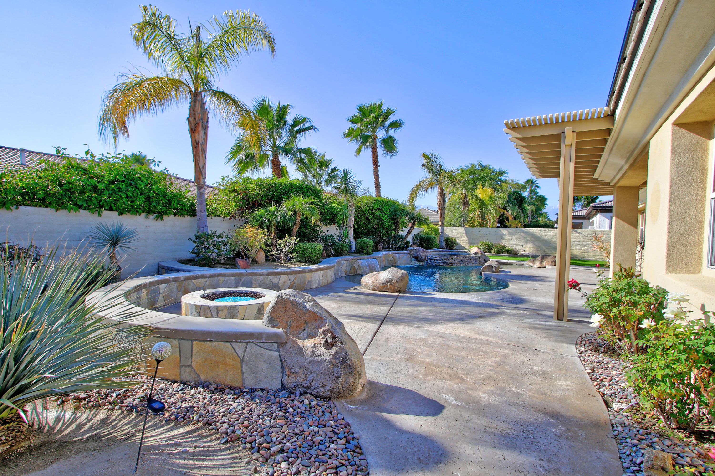 Image Number 1 for 123 Tesori Drive in Palm Desert