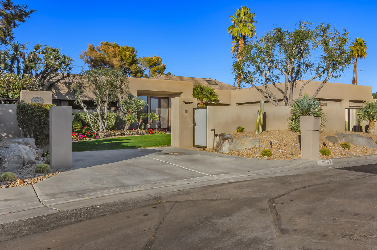 Image Number 1 for 70882 La Paz Road in Rancho Mirage