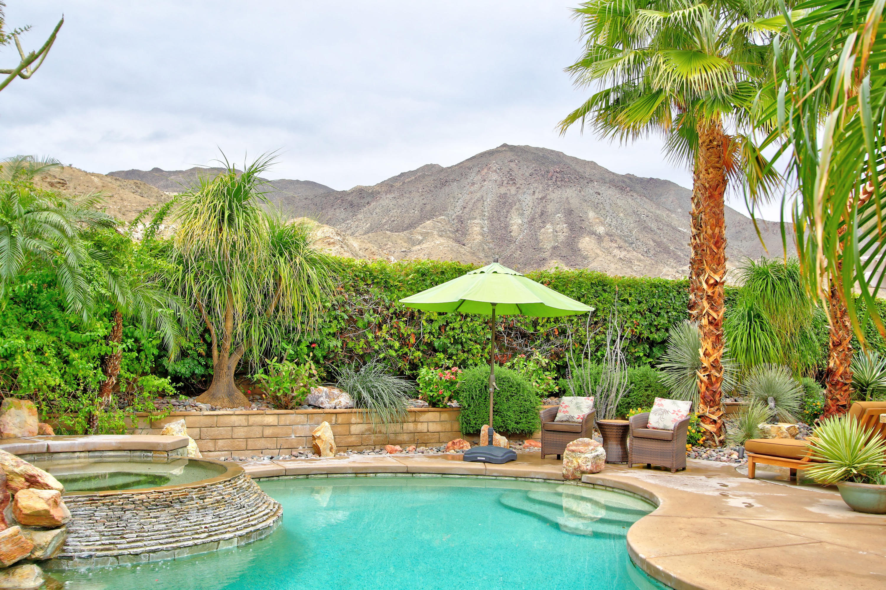 Image Number 1 for 148 Vista Paseo in Palm Desert