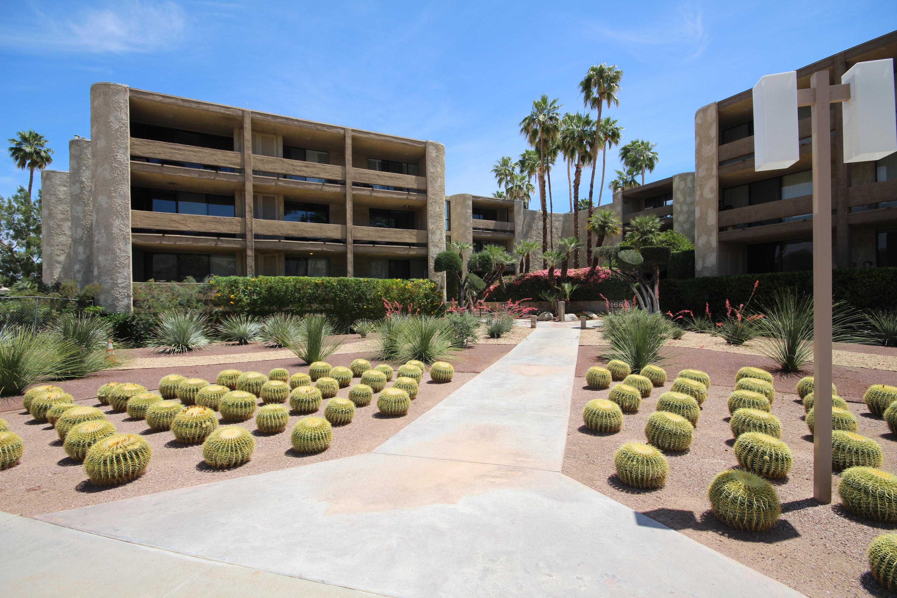 Image Number 1 for 1630 La Reina WAY #1c in Palm Springs