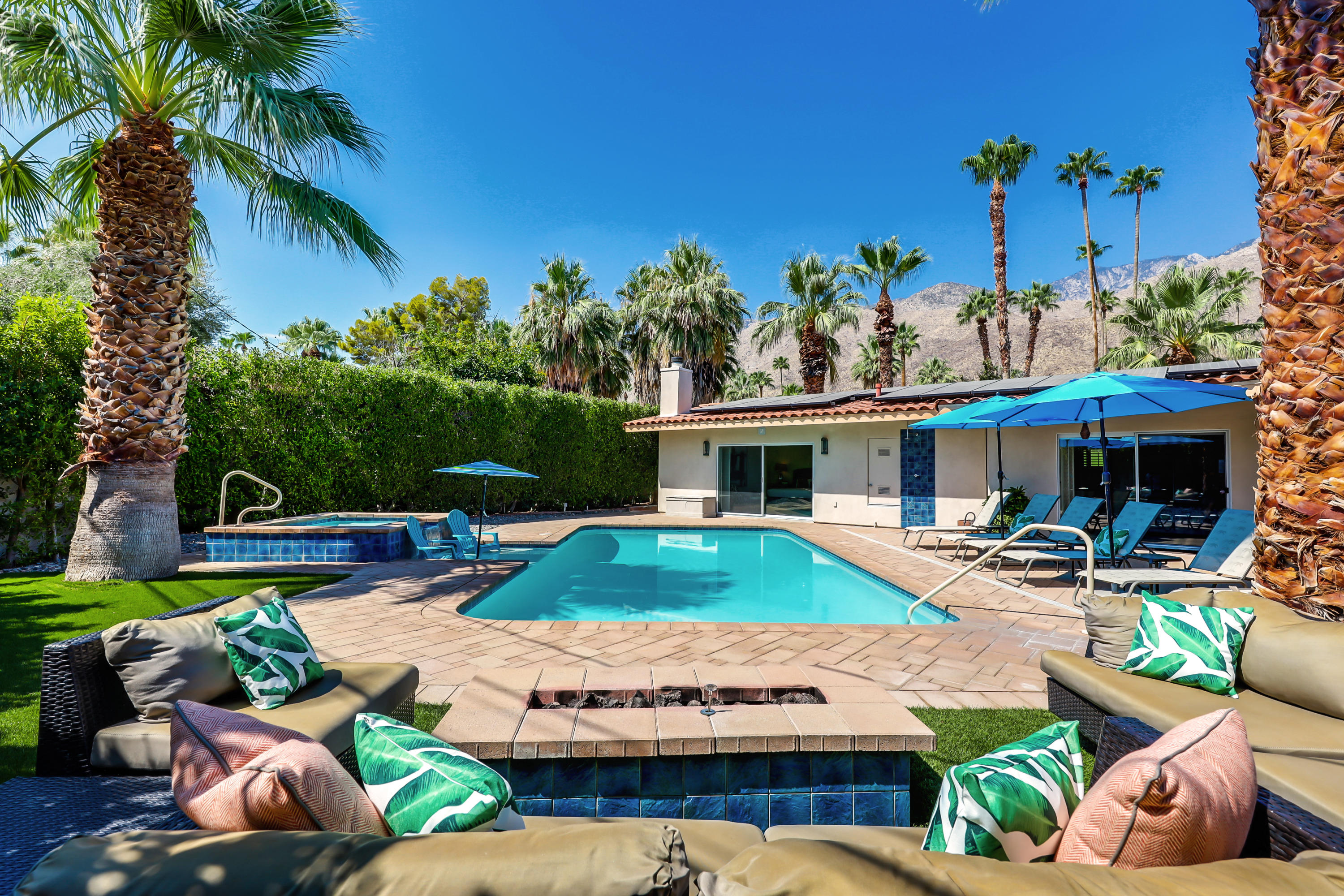 Image Number 1 for 1440 S Indian Trail in Palm Springs