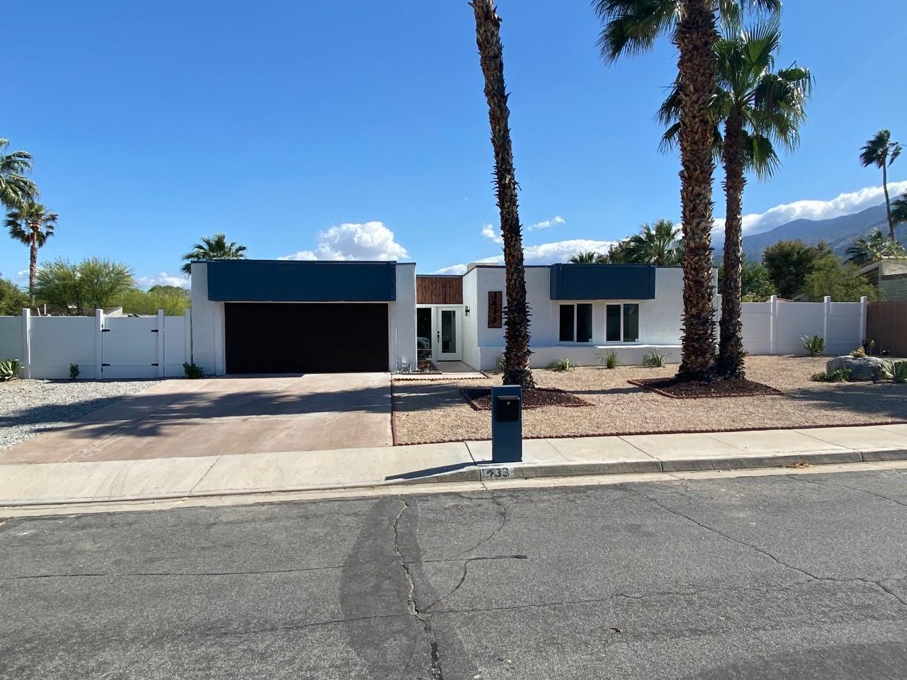 Image Number 1 for 1433 E Caleta Way in Palm Springs