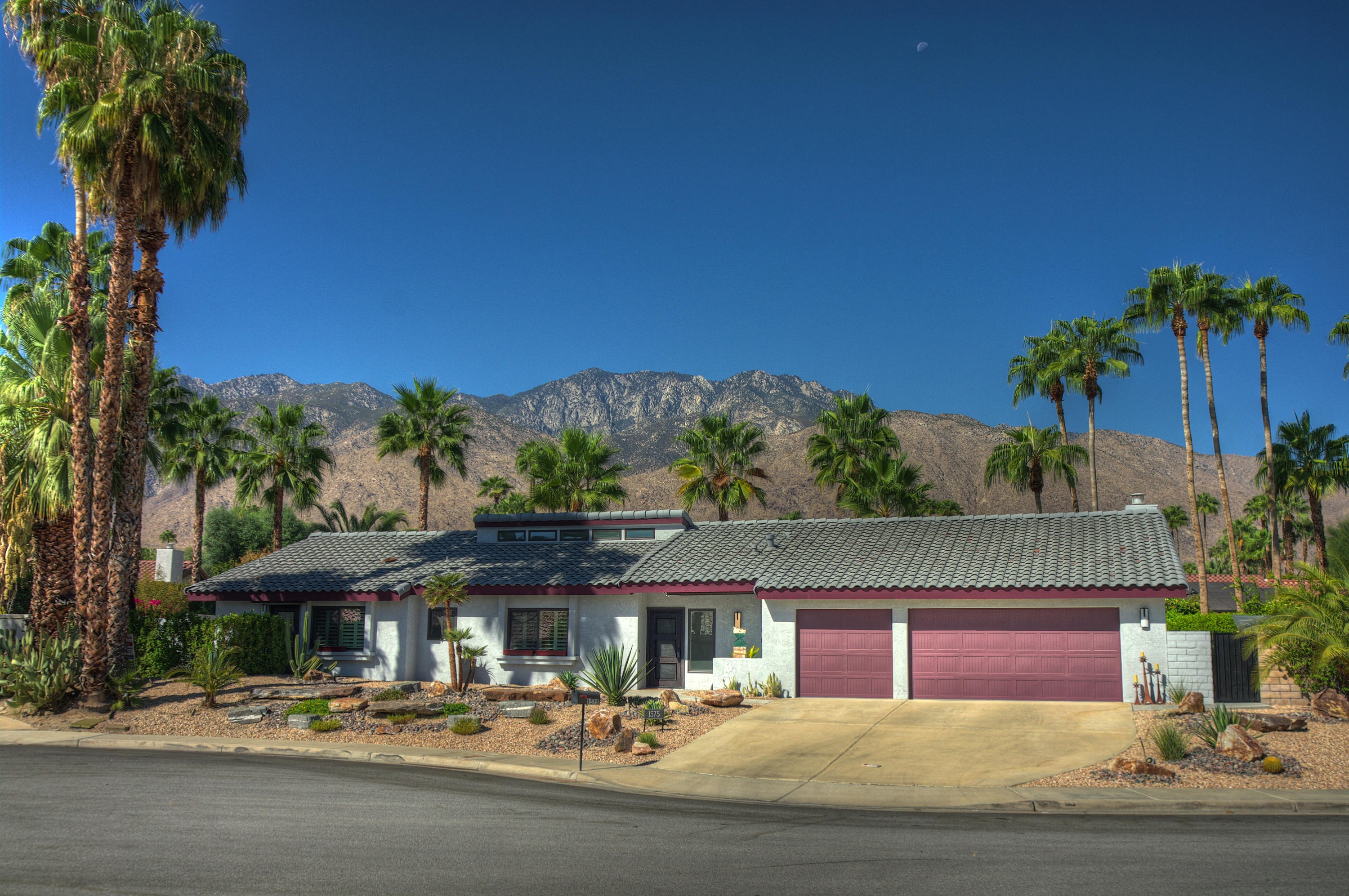 Image Number 1 for 1575 San Mateo Drive in Palm Springs