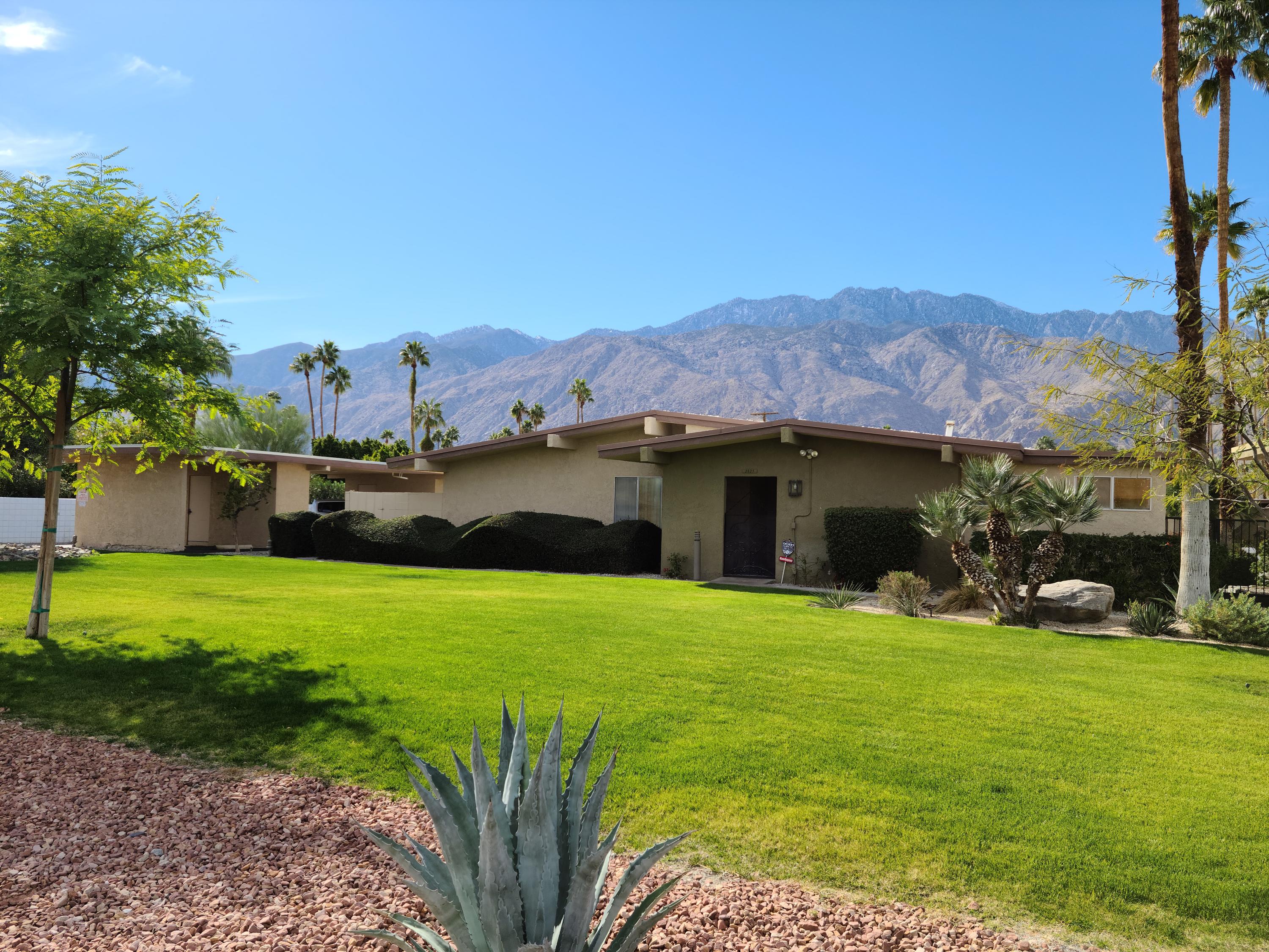 Image Number 1 for 2025 E Tachevah Drive in Palm Springs