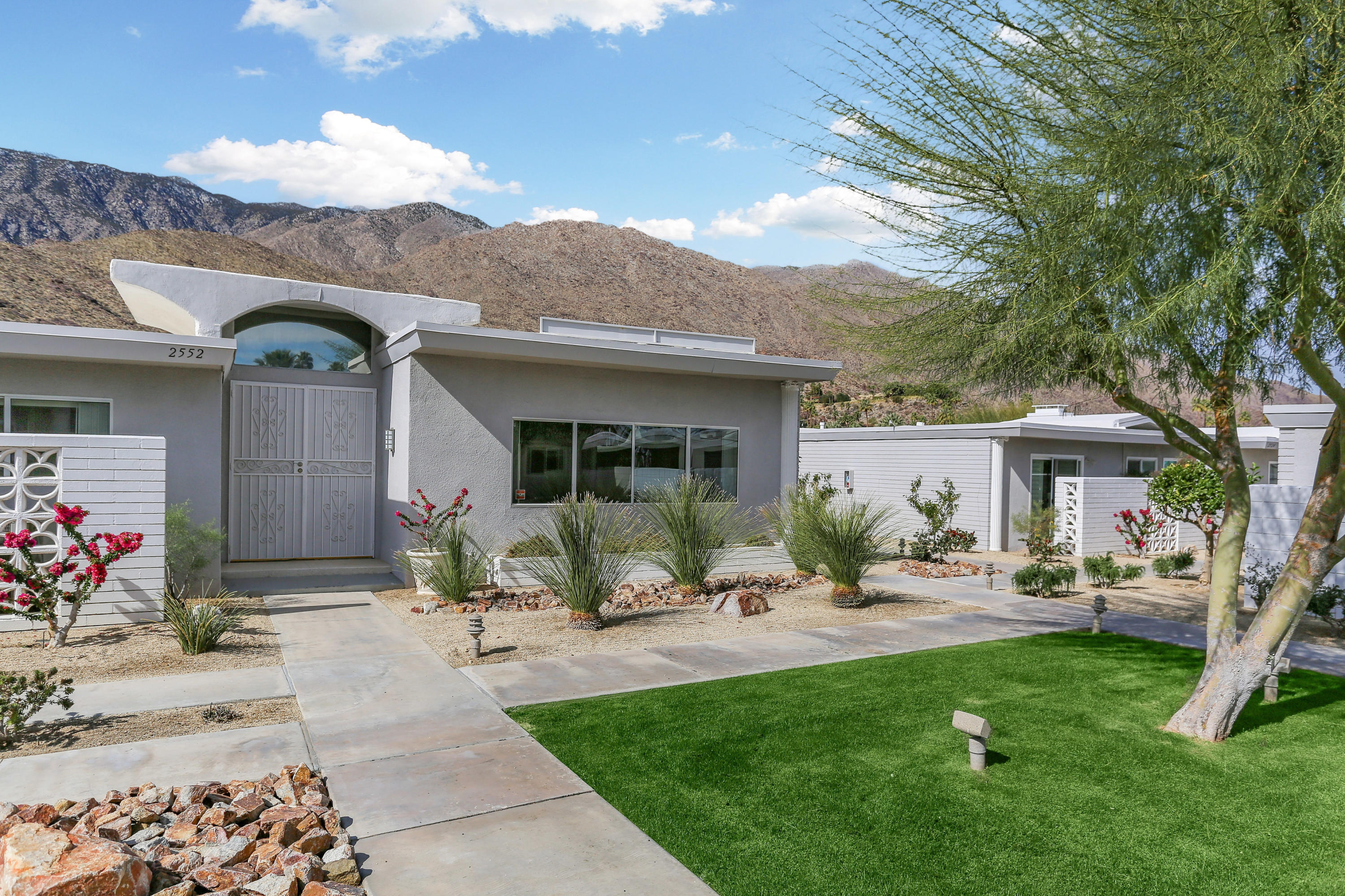 Image Number 1 for 2552 S Sierra Madre in Palm Springs