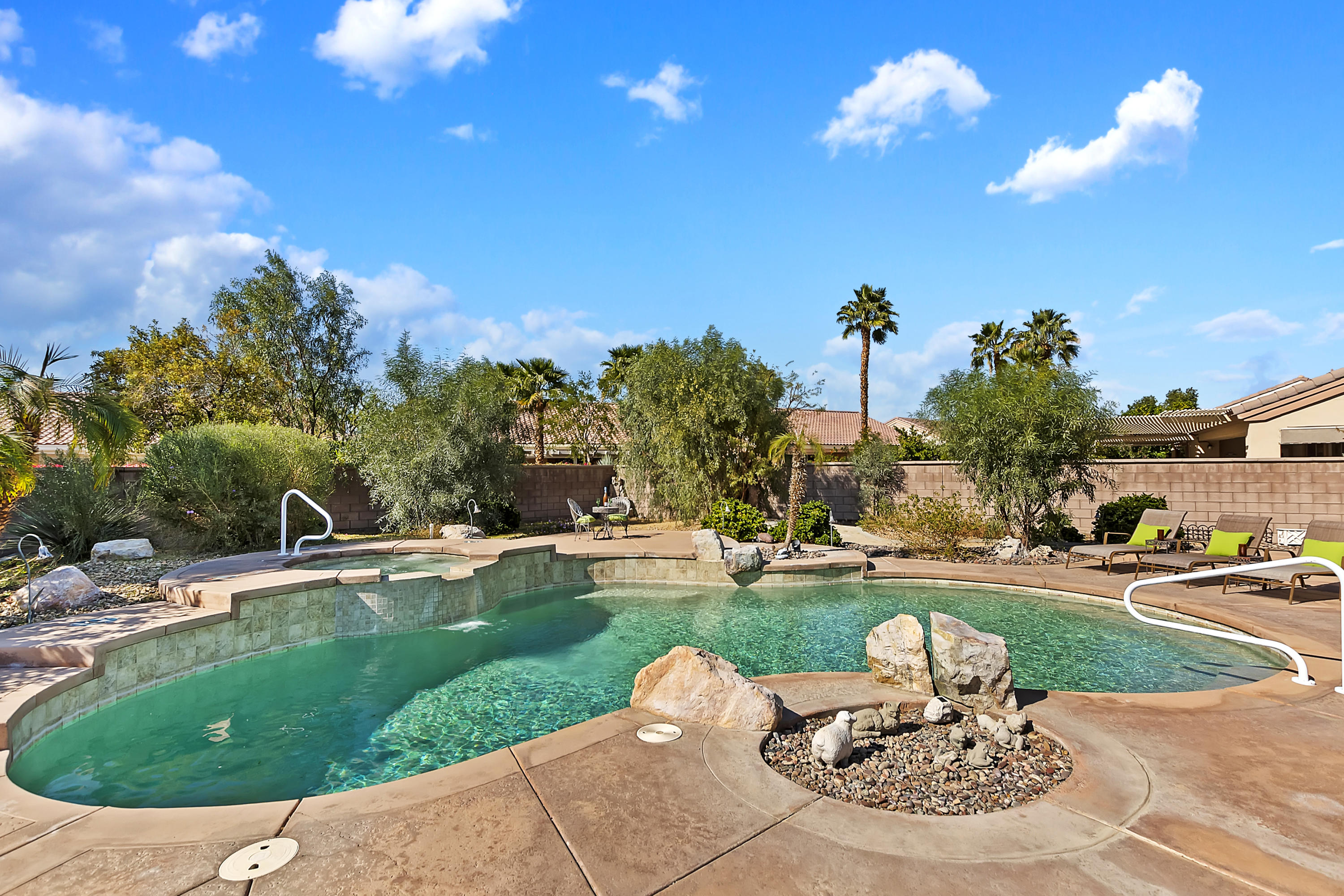 Image Number 1 for 39371 Blossom Circle in Palm Desert