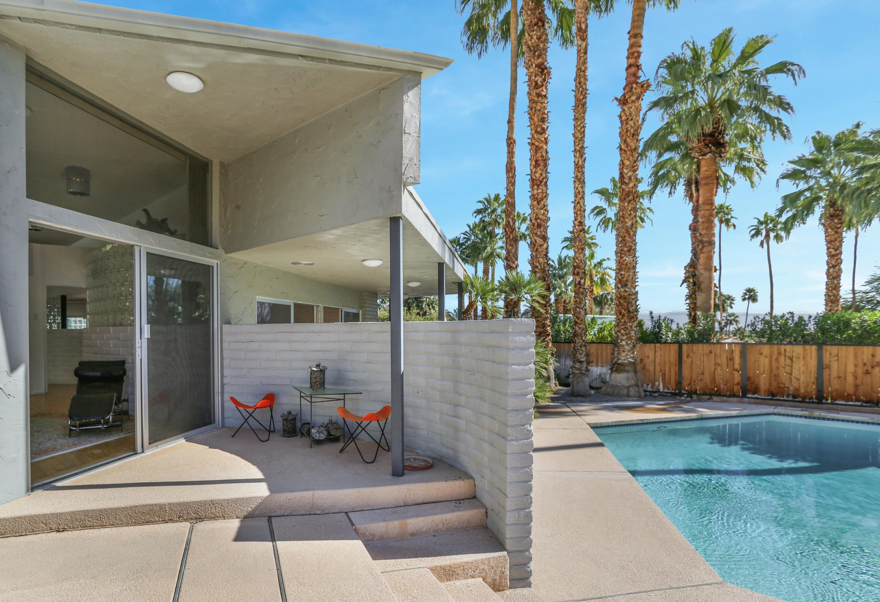 Image Number 1 for 345 W Crestview Drive in Palm Springs