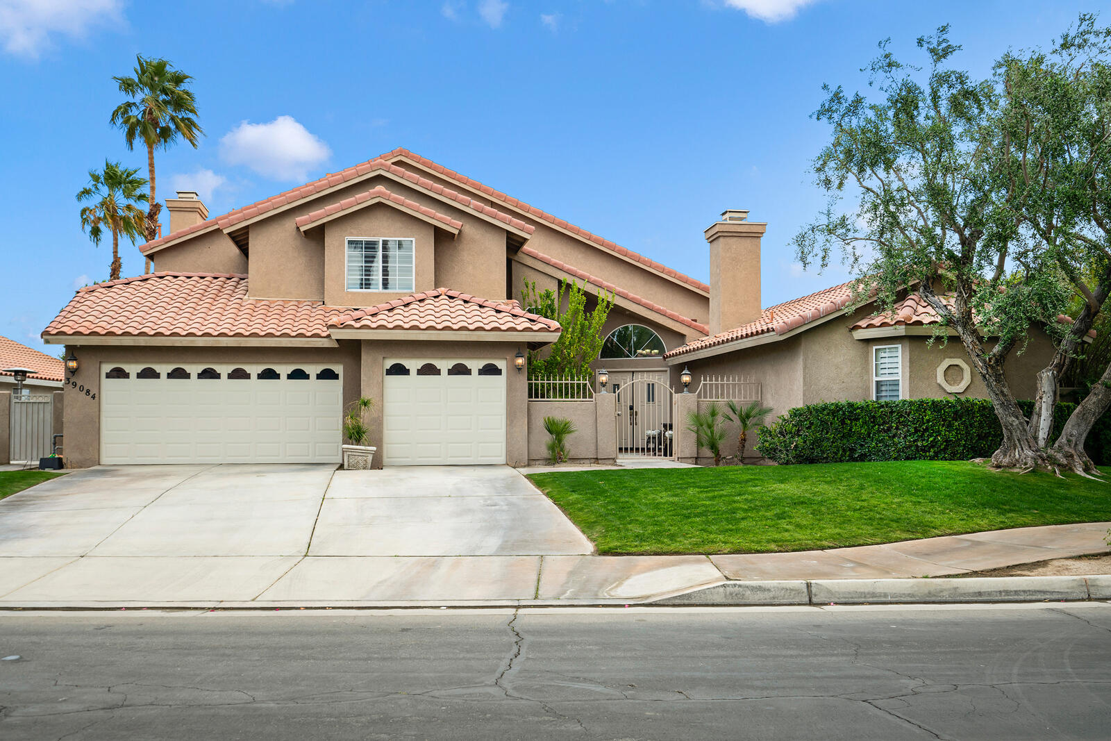 Image Number 1 for 39084 Palace Drive in Palm Desert