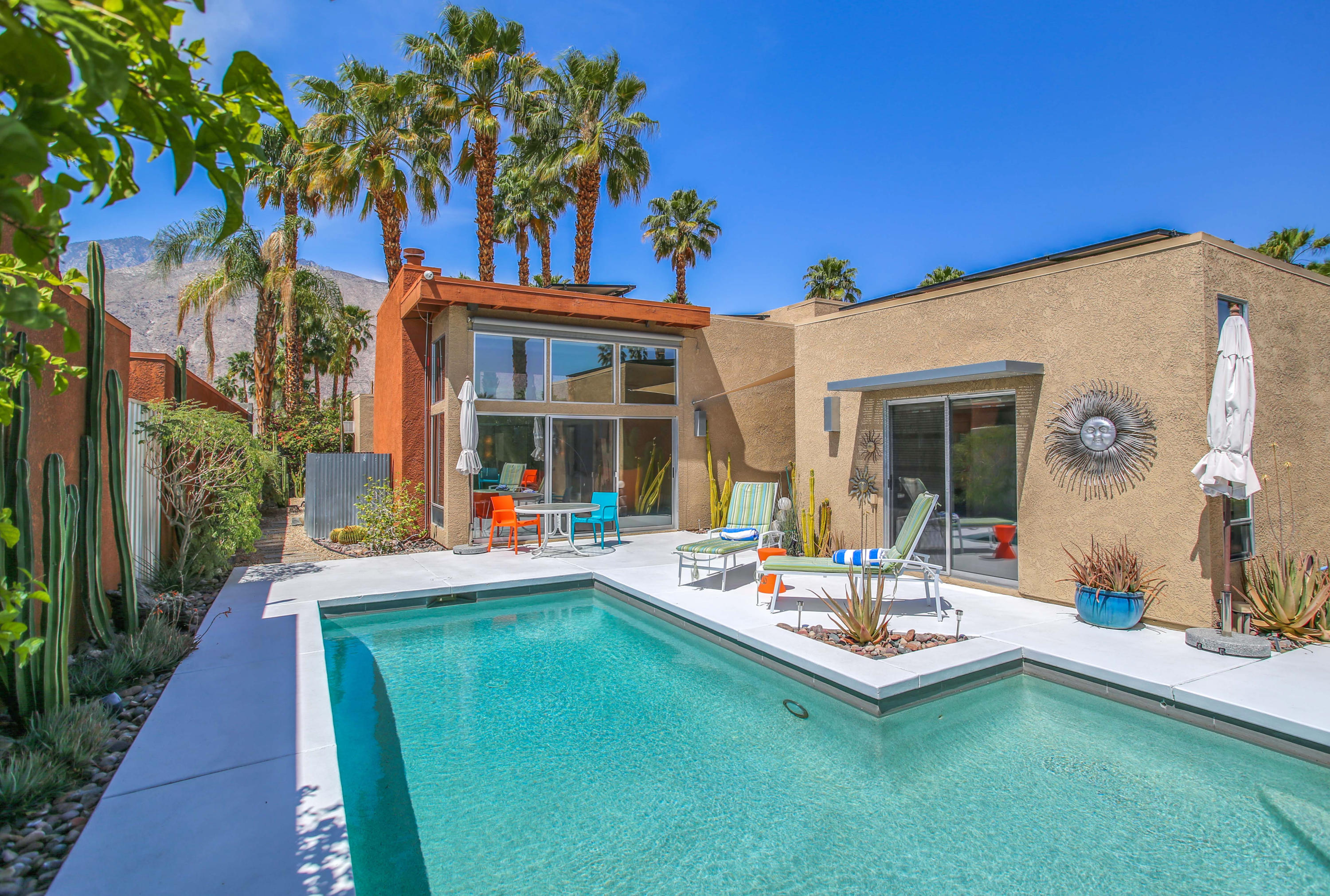 Image Number 1 for 686 Dunes Court in Palm Springs