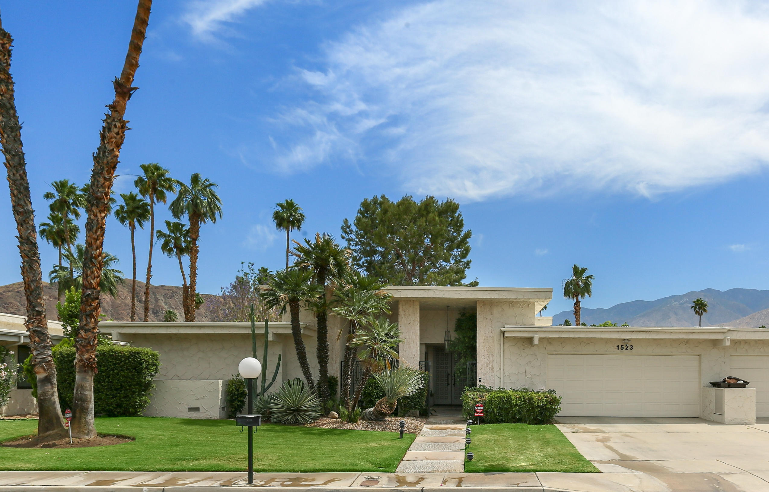 Image Number 1 for 1523 E Twin Palms Drive in Palm Springs