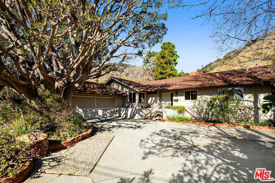 Photo of 14715 ORACLE PL, PACIFIC PALISADES, CA 90272