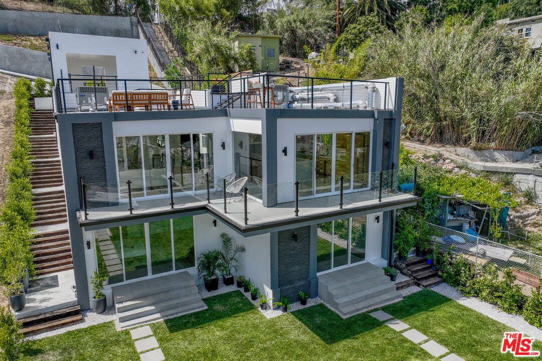 Silver Lake Real Estate Silver Lake, CA Homes for Sale Danielle