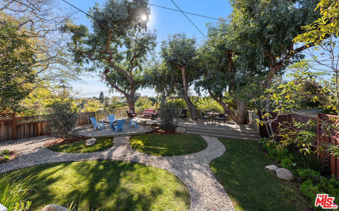 Photo of 3255 Midvale Ave, Los Angeles, CA 90034