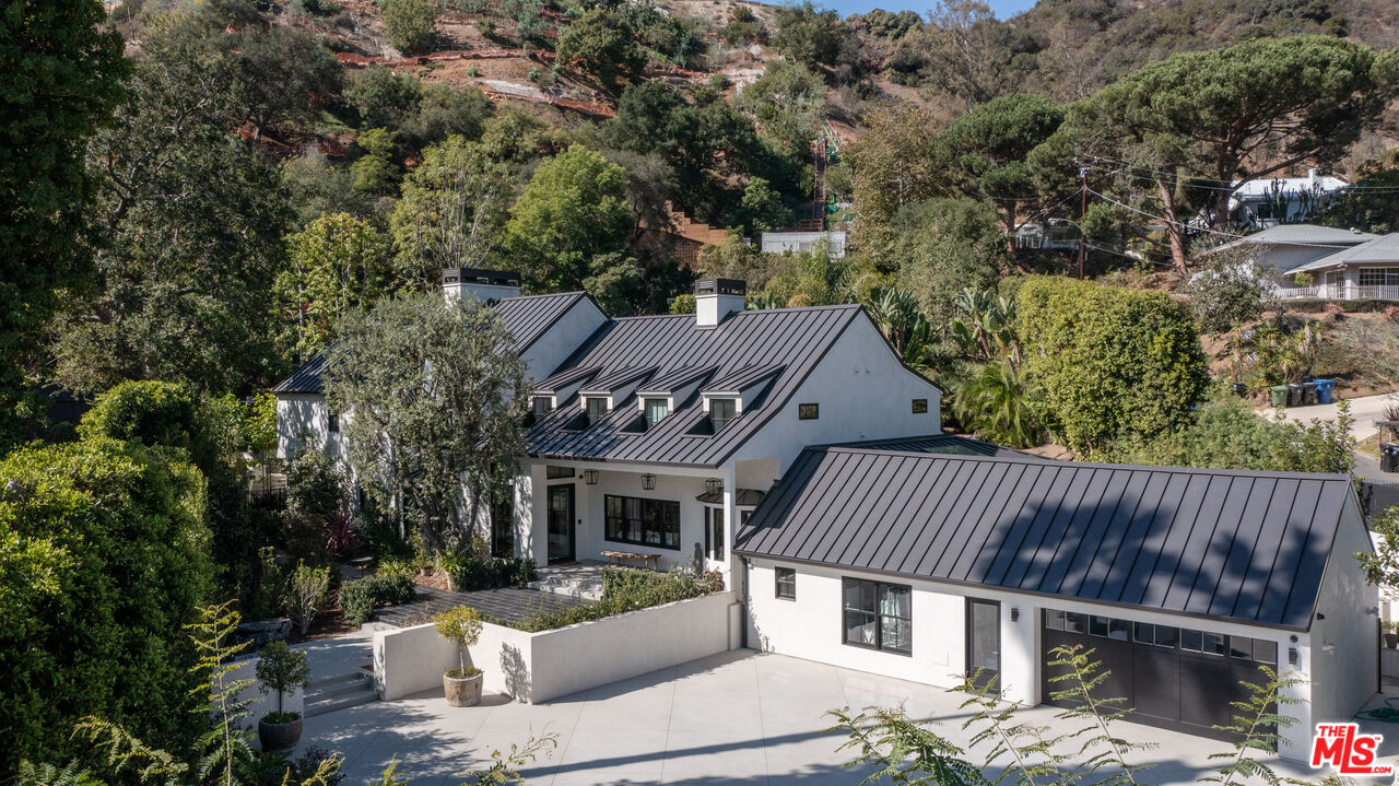 Photo of 9620 Cedarbrook Dr, Beverly Hills, CA 90210