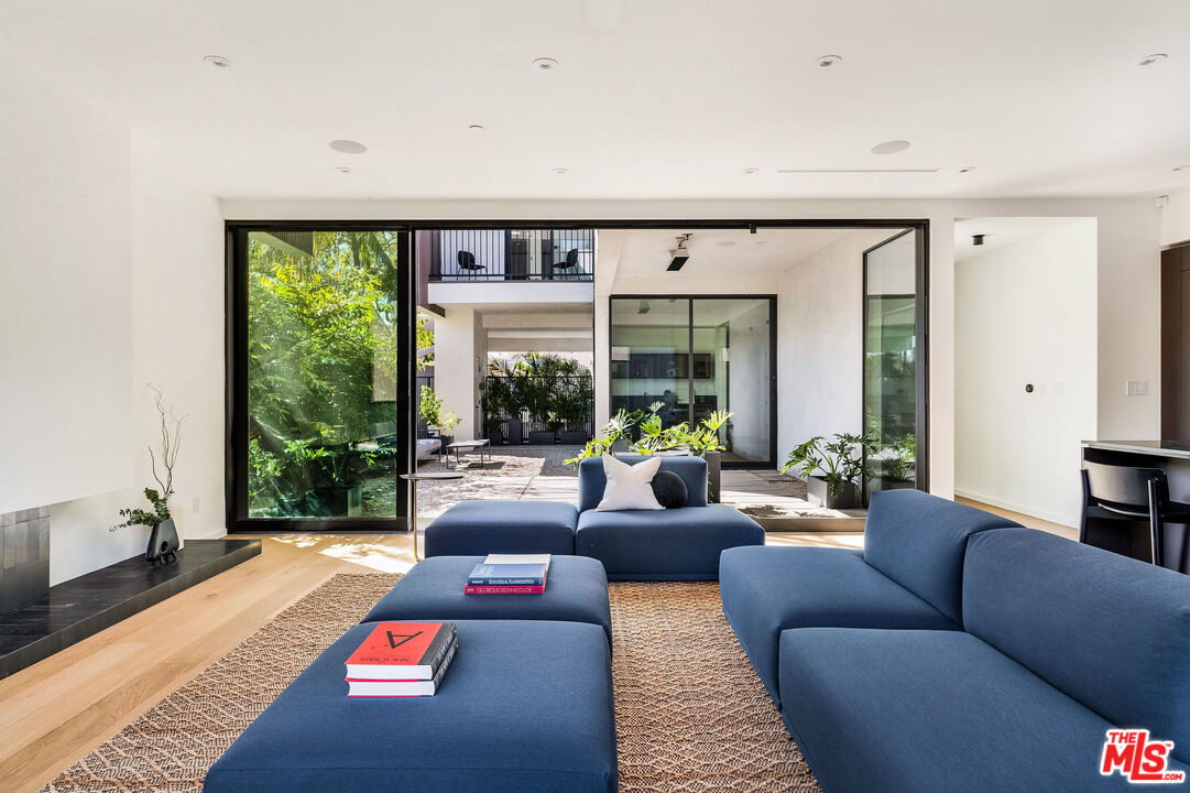 Photo of 3038 Reid Ave, Culver City, CA 90232
