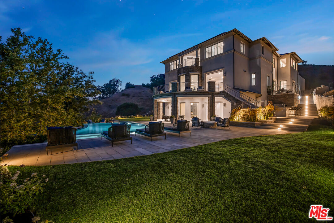 26773 Mulholland Hwy, Calabasas, CA 91302 - Roberta Koehl