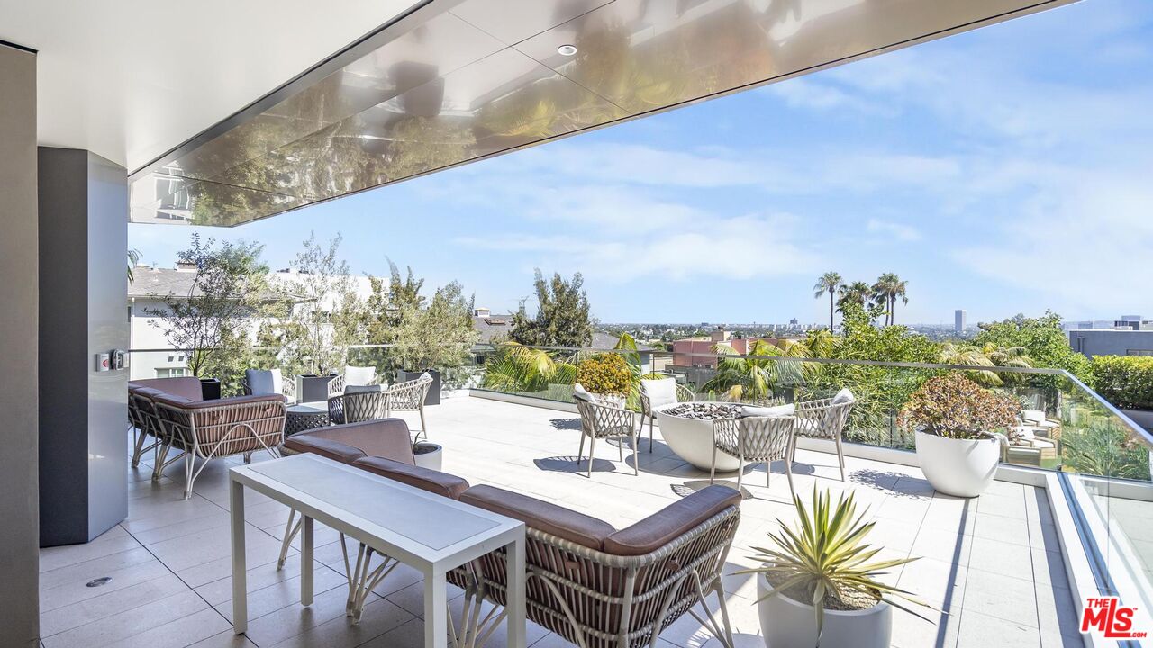 Photo of 8420 W Sunset Blvd #506, West Hollywood, CA 90069