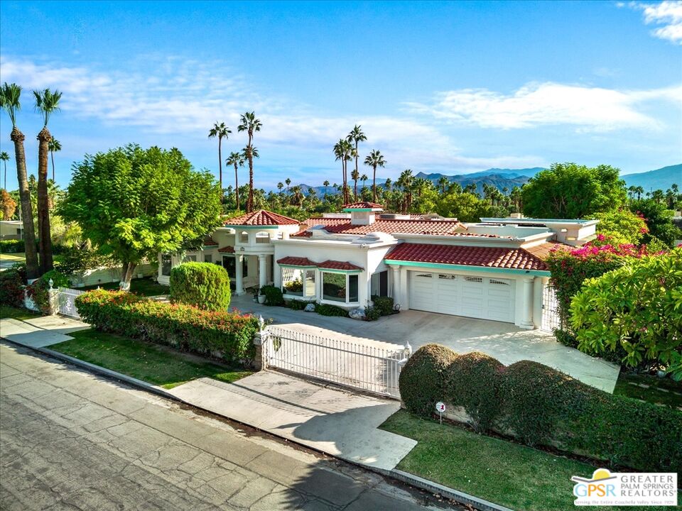 Photo of 875 Tamarisk Rd, Palm Springs, CA 92262