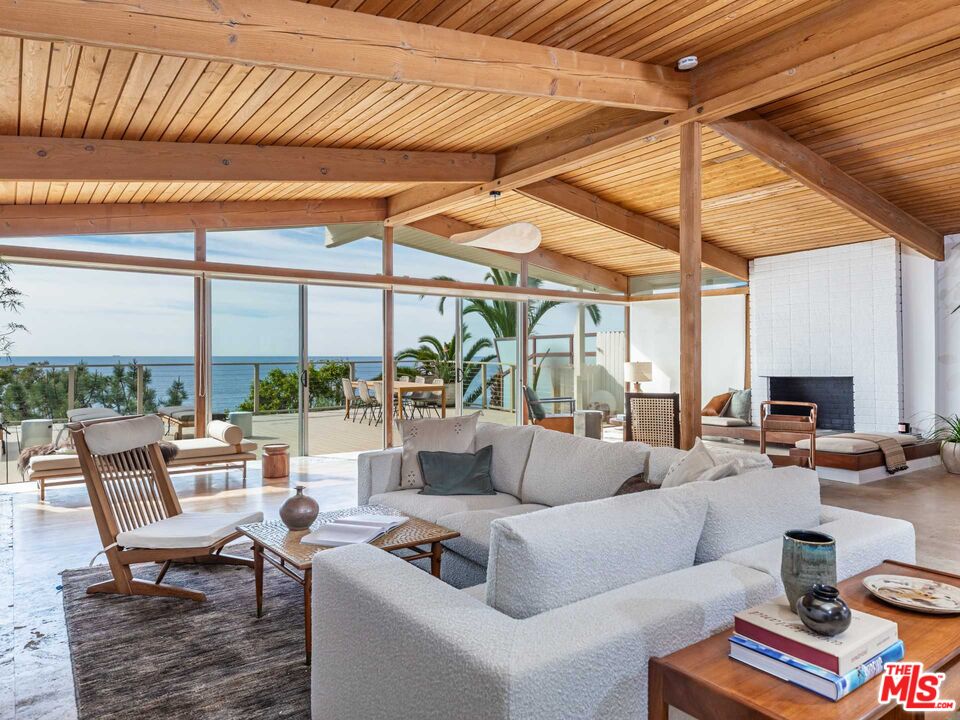 25321 Malibu Rd, Malibu CA, 90265