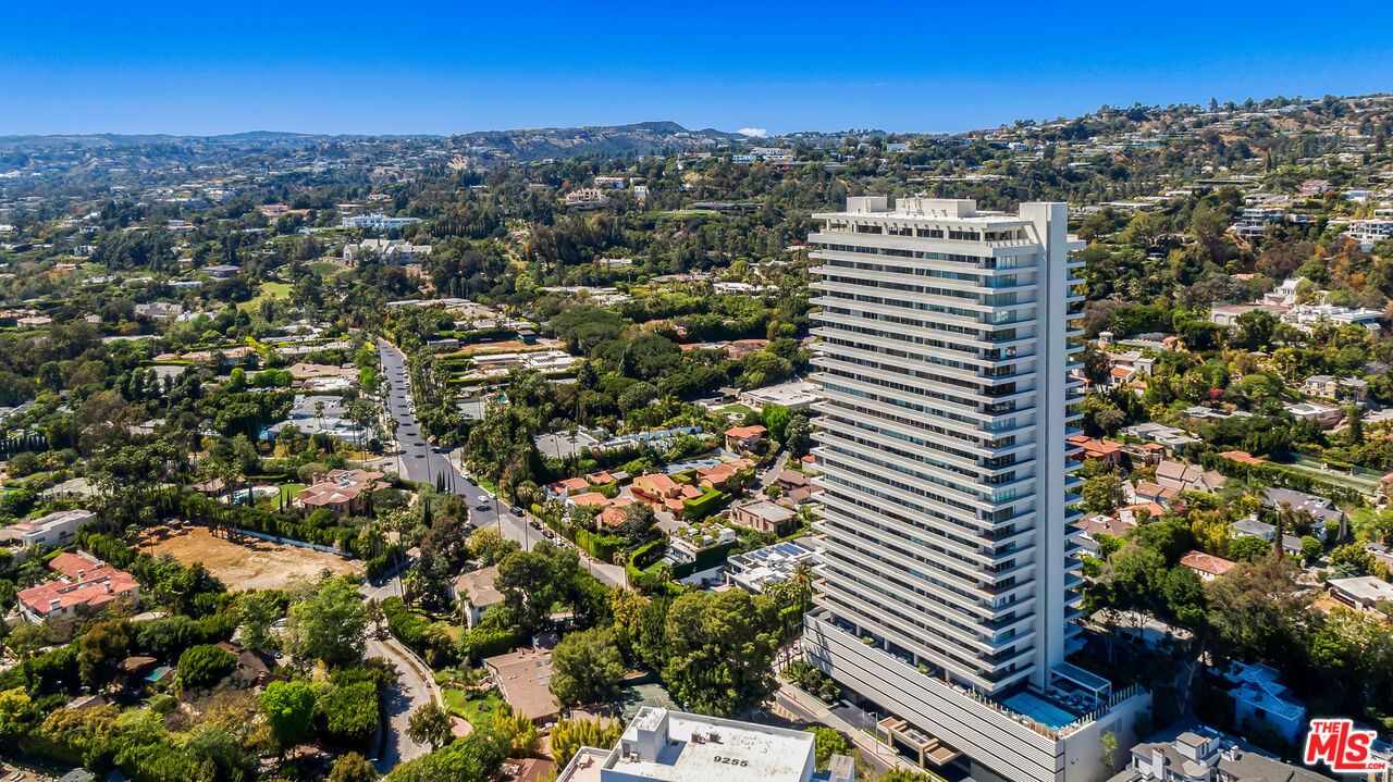 Photo of 9255 Doheny Rd #1006, West Hollywood, CA 90069
