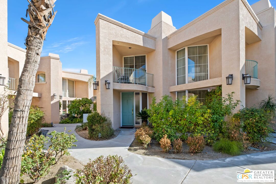 Photo of 1555 N Chaparral Rd #301, Palm Springs, CA 92262