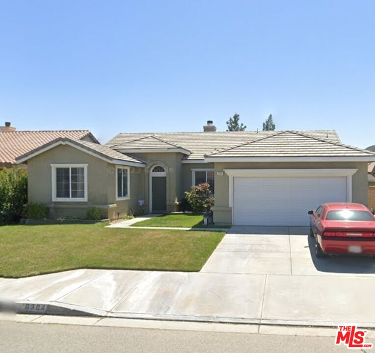 Photo of 6304 Starview Dr, Lancaster, CA 93536