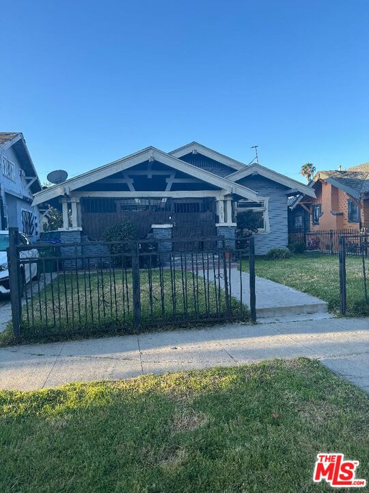 Photo of 1492 W 45th St, Los Angeles, CA 90062
