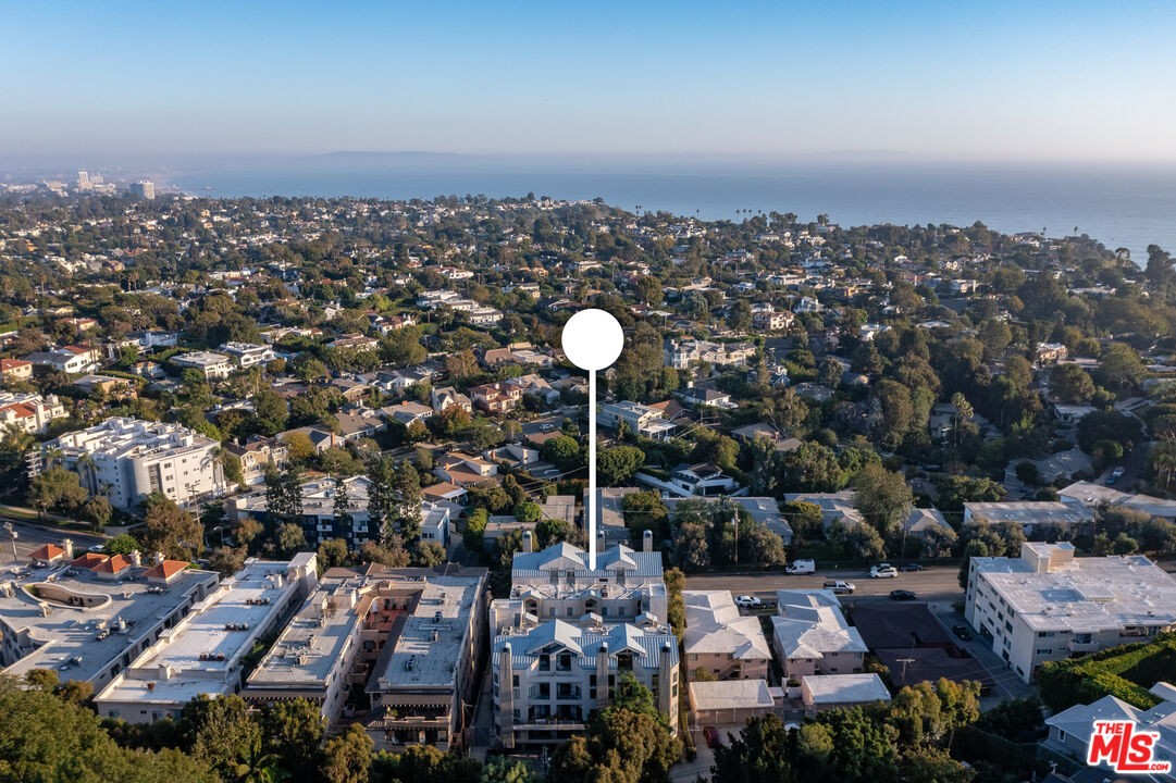 Photo of 16137 W Sunset Blvd #102, Pacific Palisades, CA 90272