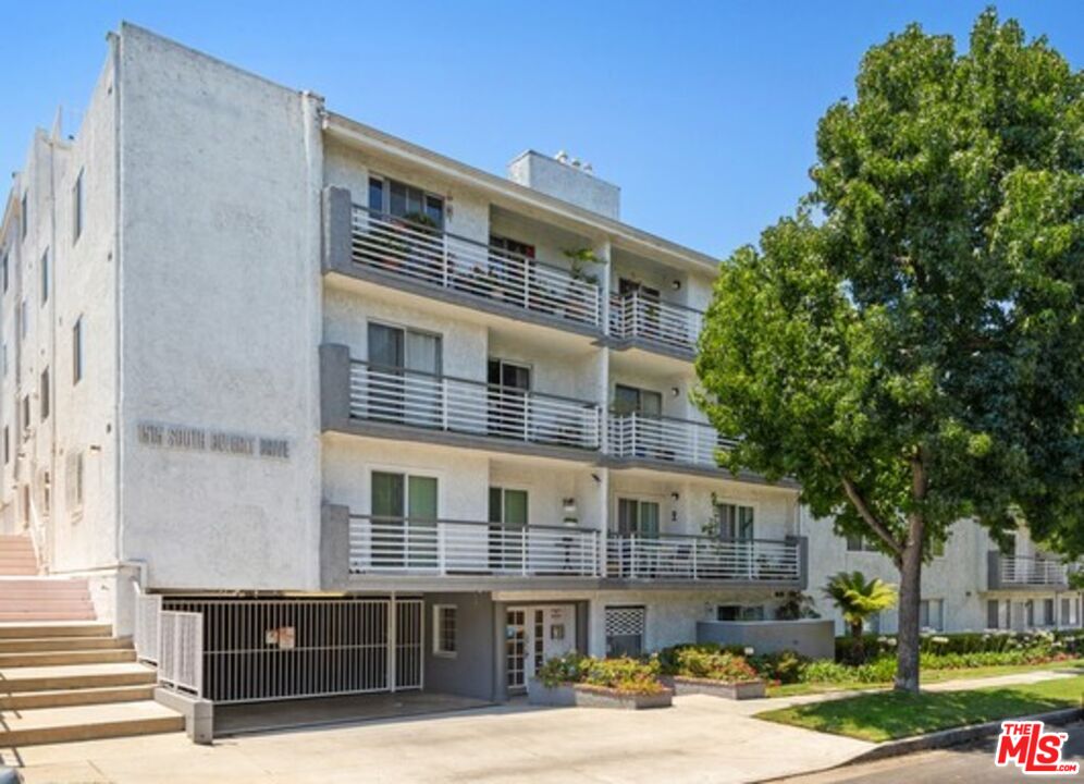 Photo of 1515 S Beverly Dr #204, Los Angeles, CA 90035