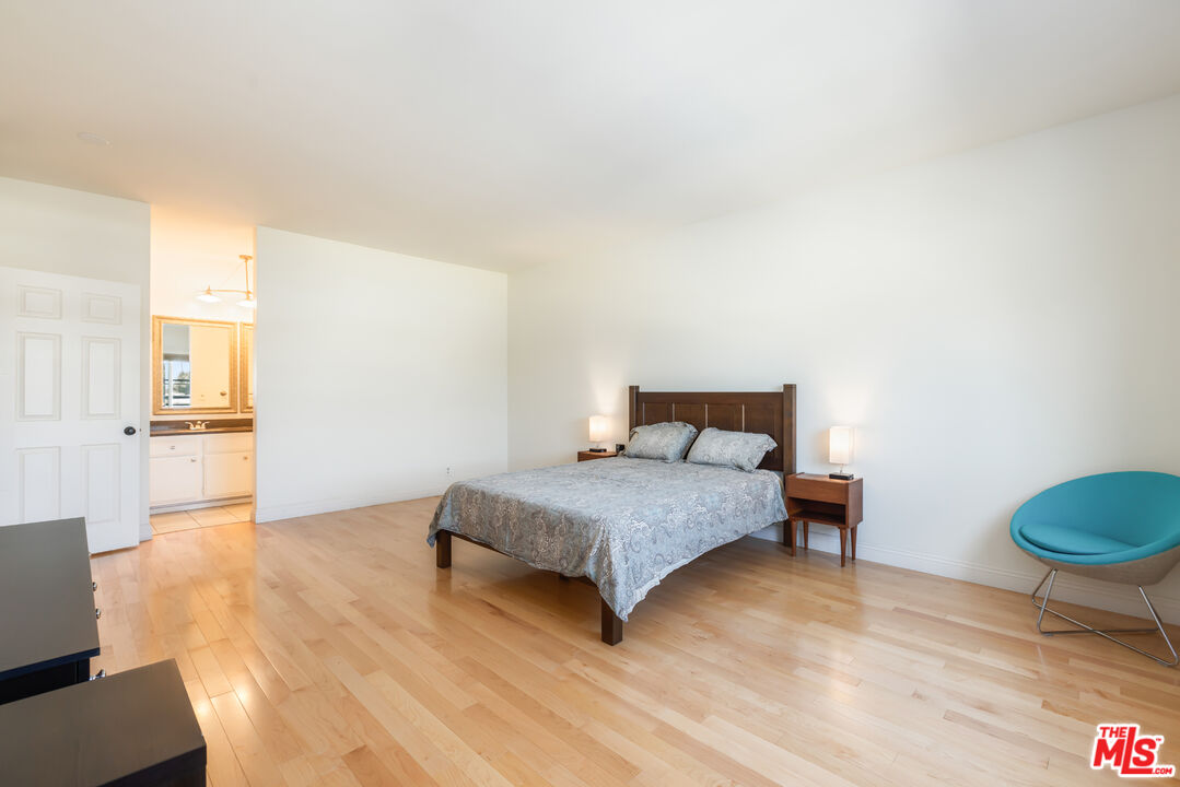 3992-east-blvd#203,los-angeles,ca,90066