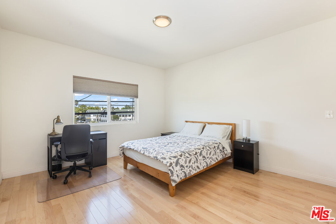 3992-east-blvd#203,los-angeles,ca,90066