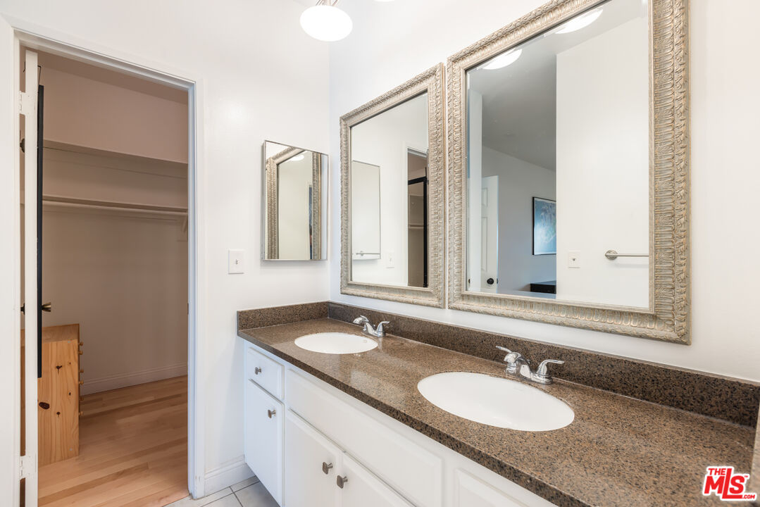 3992-east-blvd#203,los-angeles,ca,90066