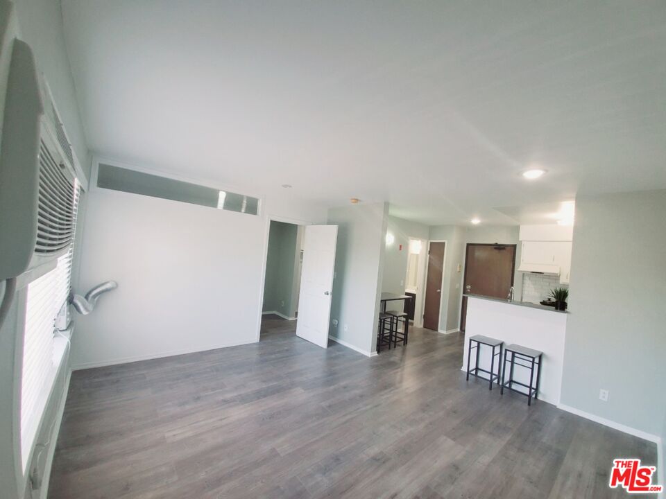 20234 Cantara St Unit: 263