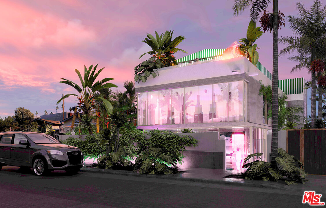 544 Sunset Ave