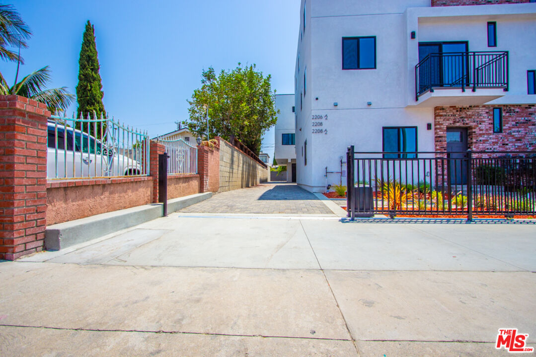 2206-hauser-blvd#1-2,los-angeles,ca,90016