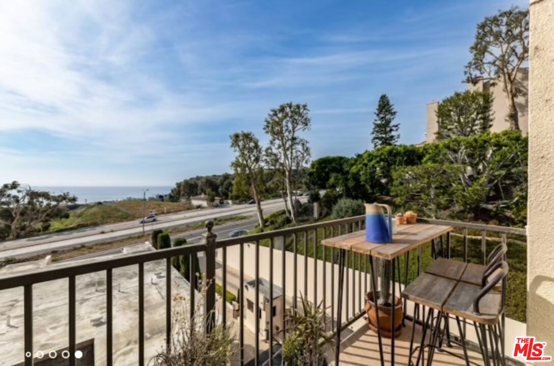 23901 Civic Center Way Unit: 380