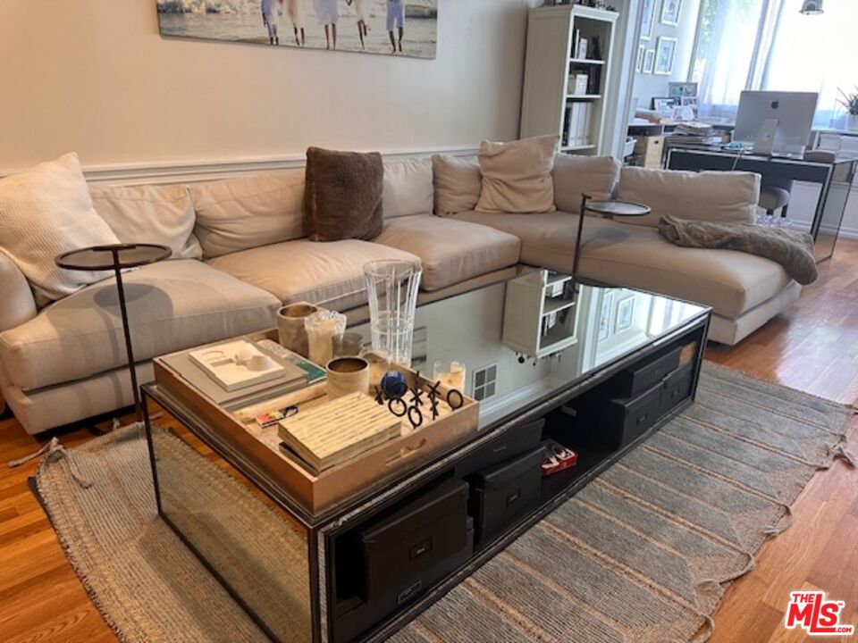 137 S South Palm Dr Unit: 203