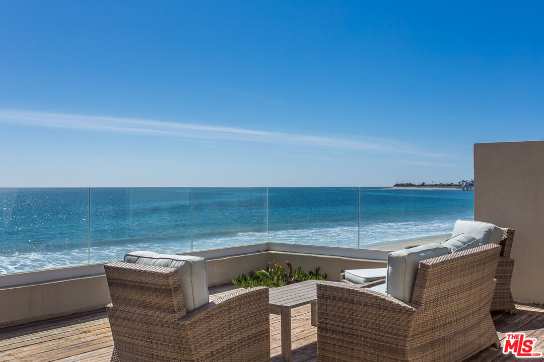 22548 PACIFIC COAST HWY Unit: 100
