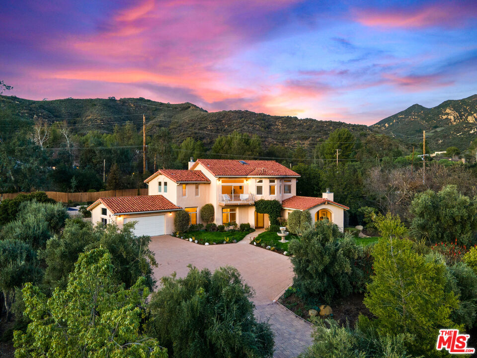 2175 Cold Canyon Rd