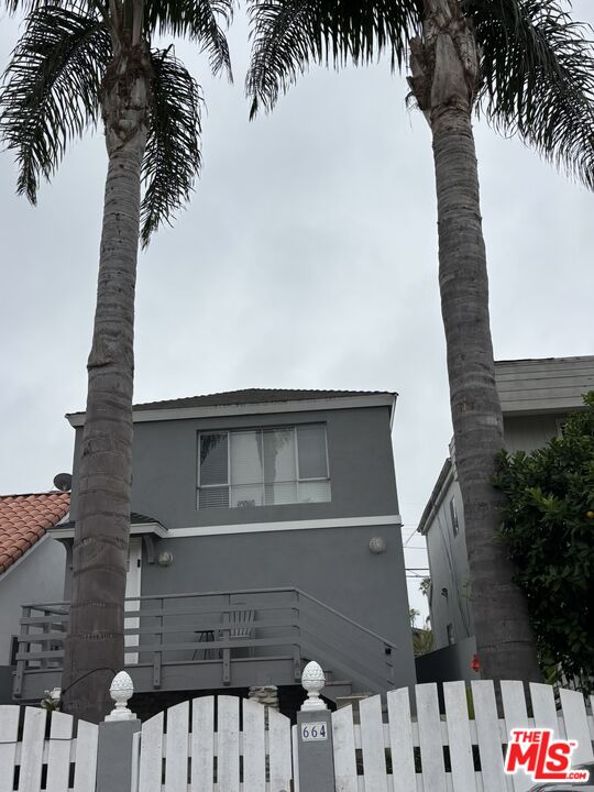 Photo of 664 Marr St, Venice, CA 90291