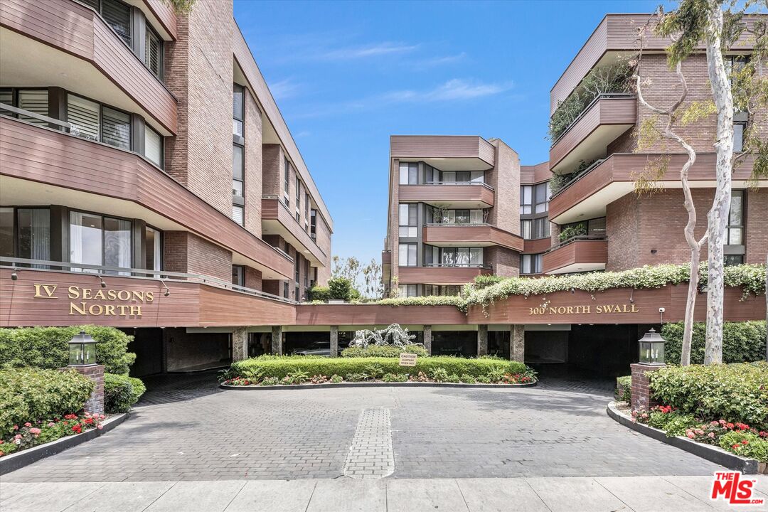 300 N Swall Dr Unit: 356