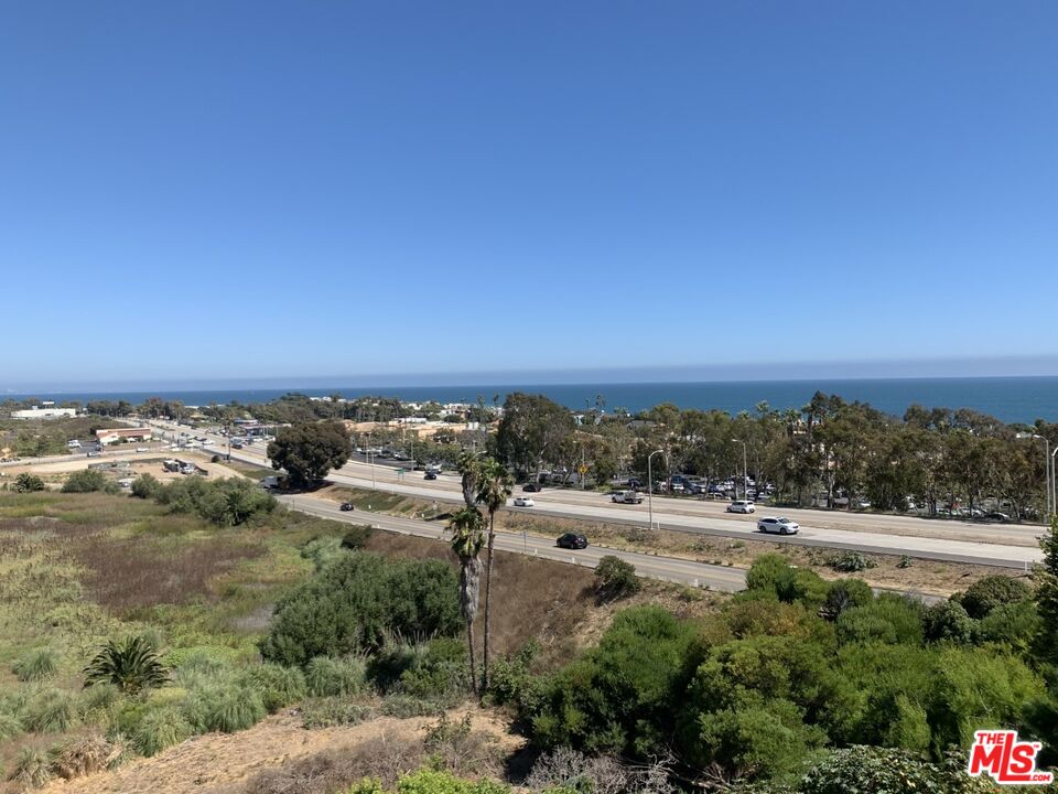 23901 Civic Center Way Unit: 260