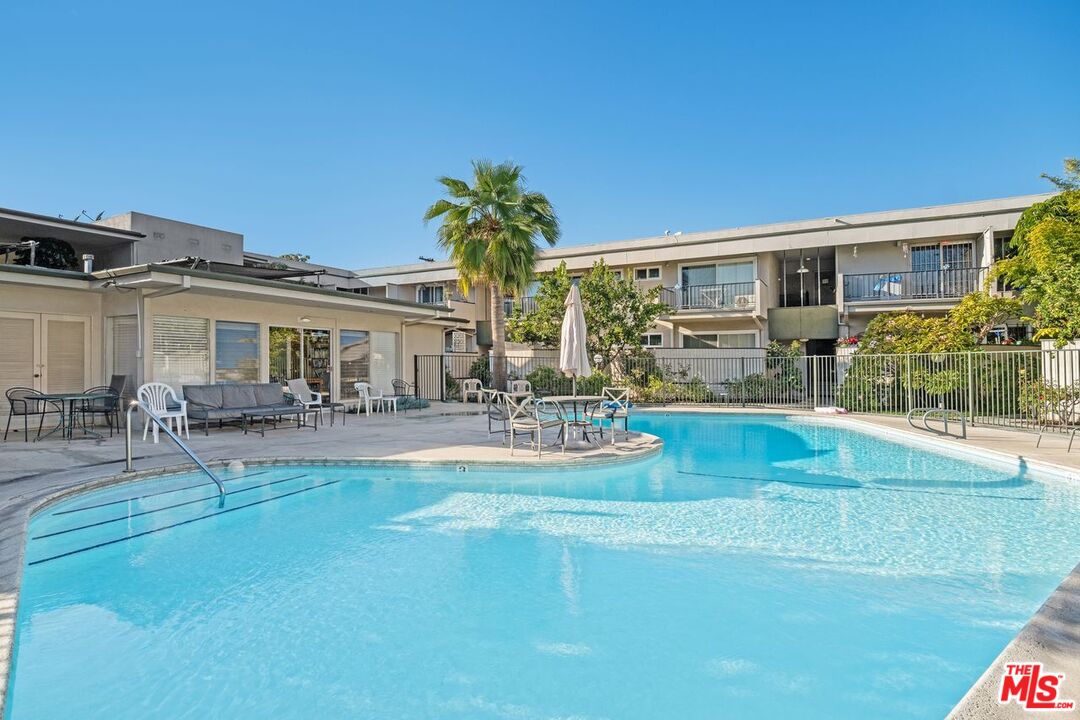 3166 S Sepulveda Blvd Unit: 16