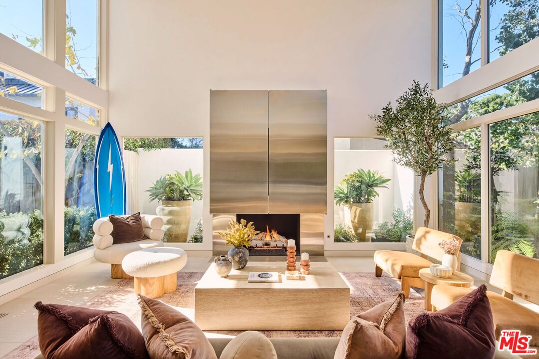23515 Malibu Colony Rd