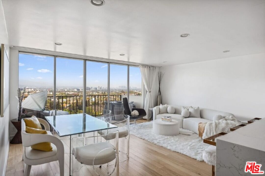 2170 Century Park East Unit: 1210S