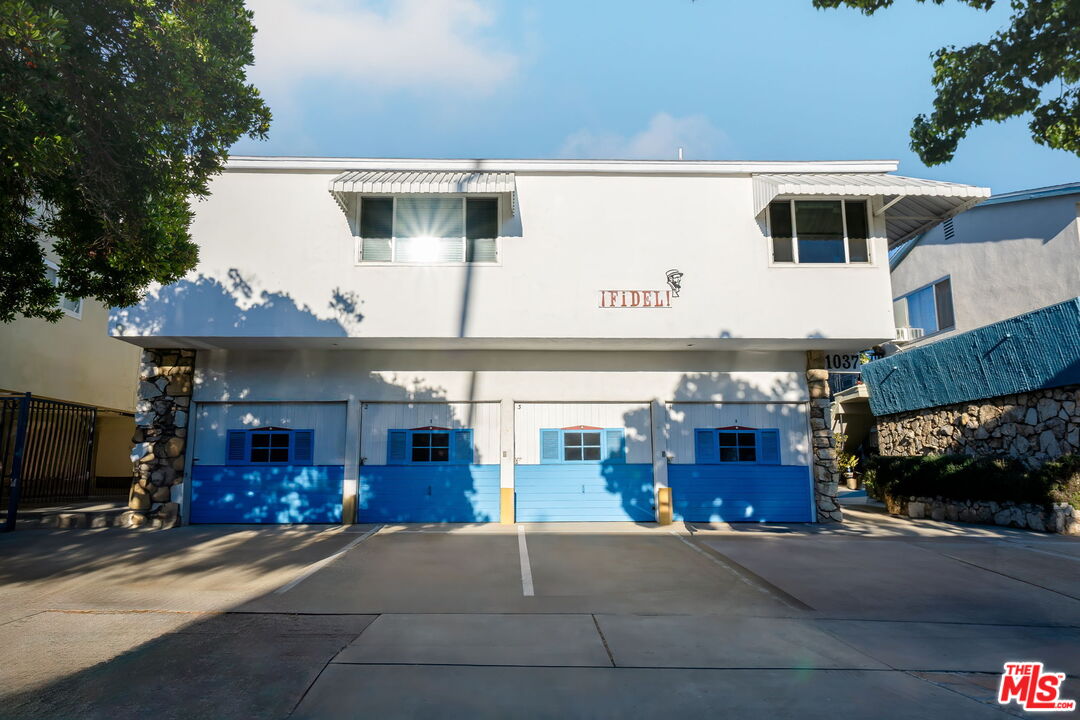 1037 Euclid St Unit: E