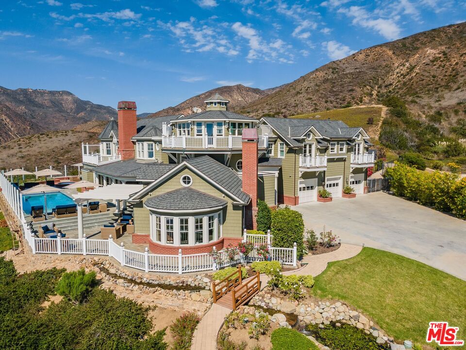 6277 Sea Star Dr