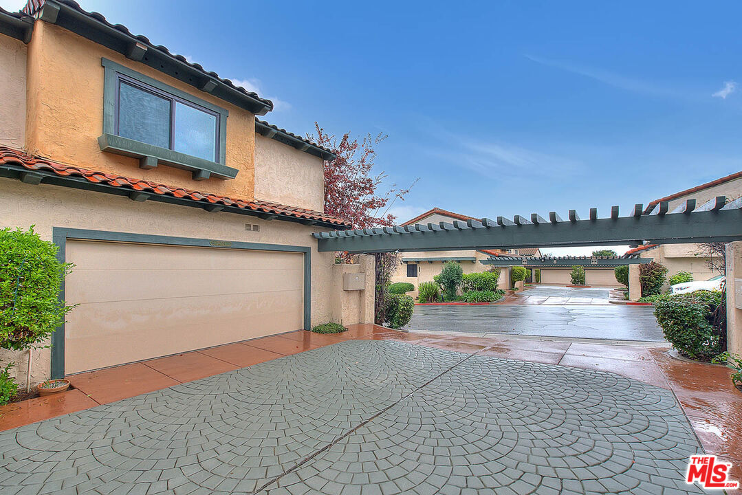 28521 Vista Madera